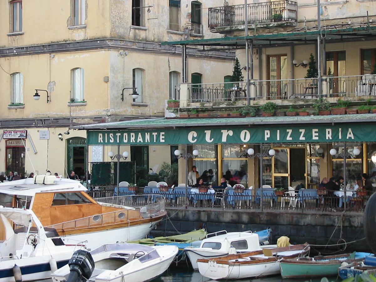 Napoli Lungomare Caracciolo Mon Amour エクステリア 写真